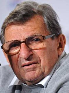 Penn State coach Joe Paterno mishandled the Rob Bolden situation.