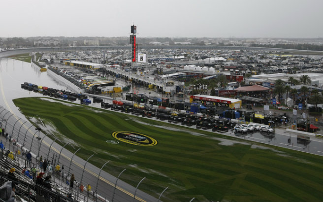 The anticipation to get the 2012 NASCAR Sprint Cup season under way will wait till Monday.  Rain was victorious on this day.