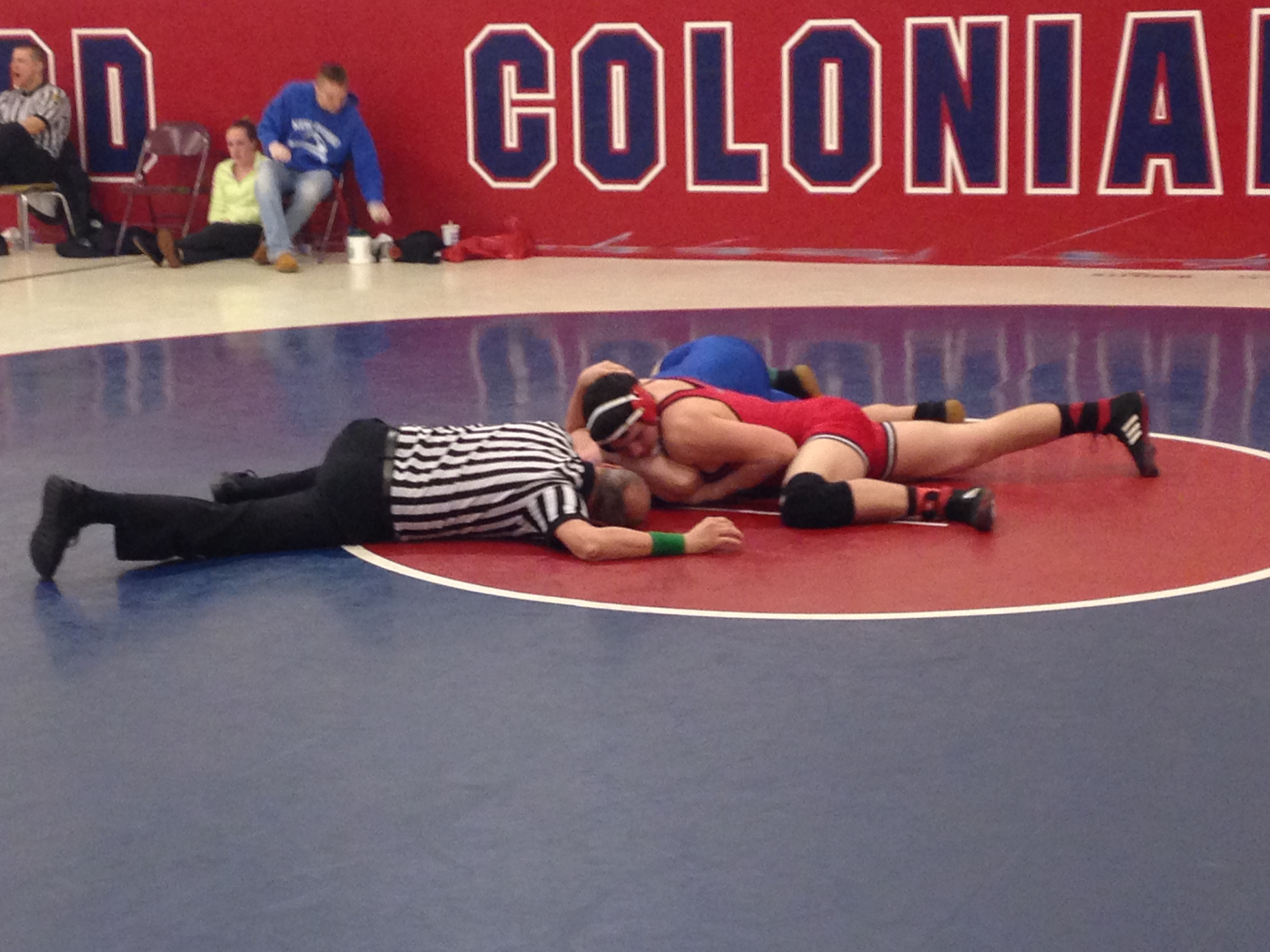 Travis Ogden picks up a fall to advance to the semifinal at the New Oxford Tournament(photo by Lisa Ogden)