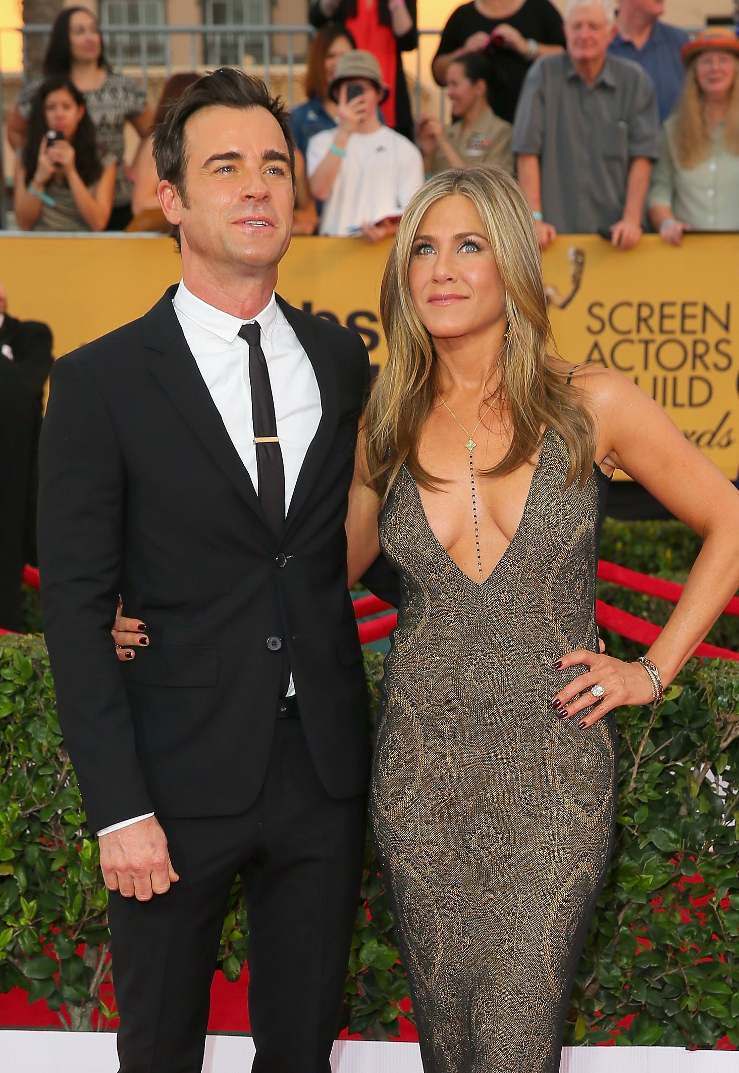 Jennifer Aniston and Justin Theroux tied the knot in an intimate ceremony at home on Wednesday, sources told People magazine.