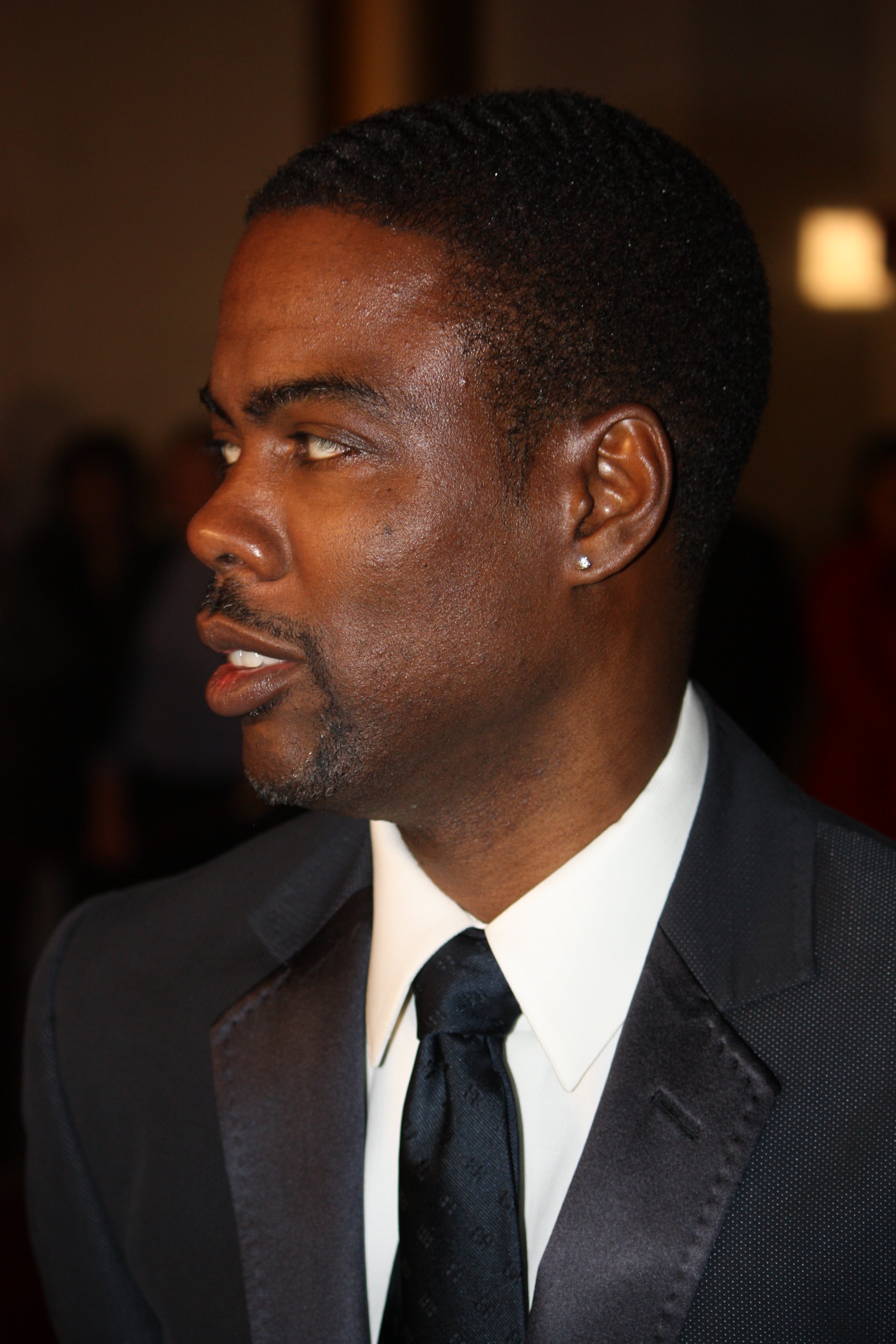 Stars like comedian Chris Rock helped honor Bill Cosby on Monday, October 26, 2009, during a ceremony at the John F. Kennedy Center for the Performing Arts. Cosby received the Mark Twain Prize for American Humor after refusing to accept the award twice in the past.