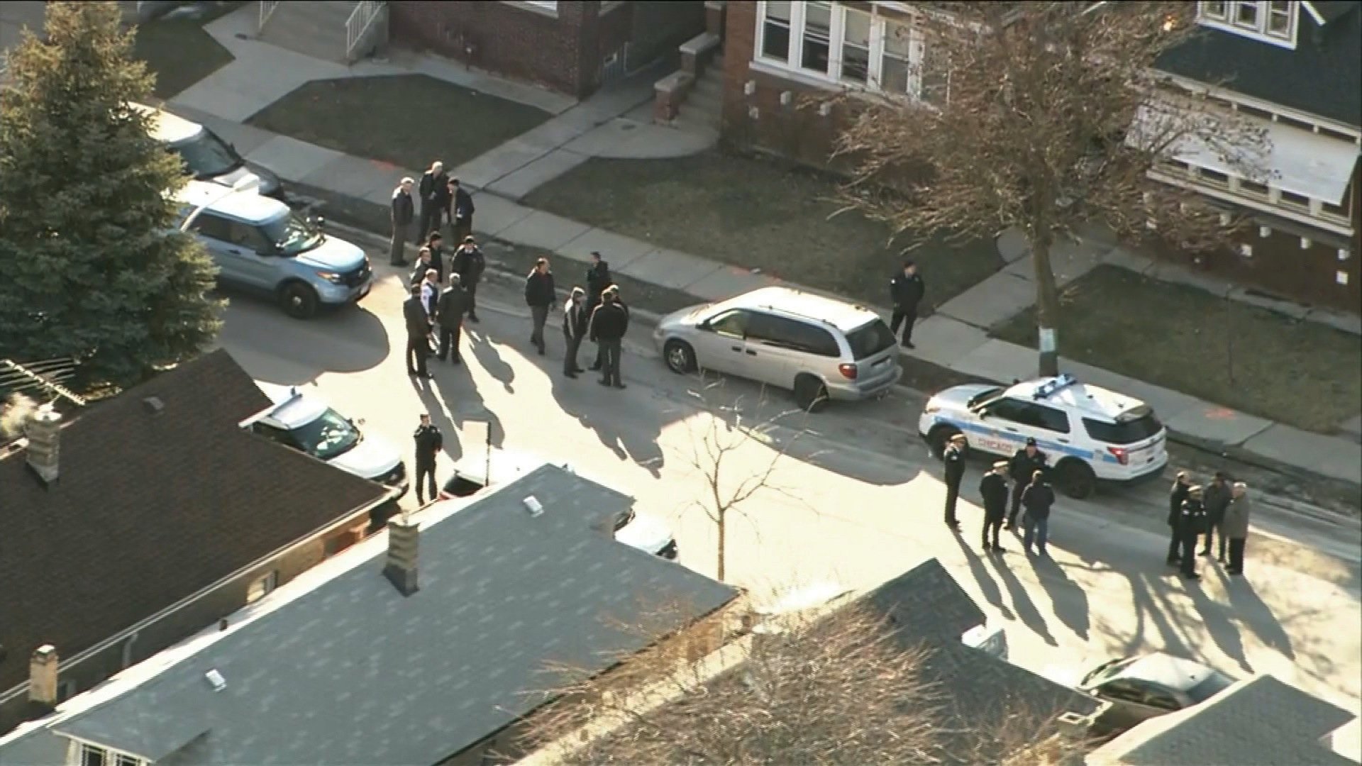 Embargoed to Chicago, IL

Police in Chicago found six people dead inside a single home in the city's Gage Park.