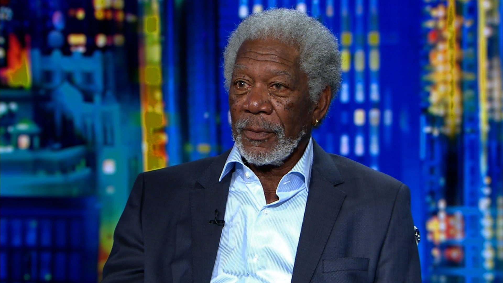 A private plane carrying actor Morgan Freeman made a "forced landing" after its tires blew out while en route to Houston.
No one was injured.