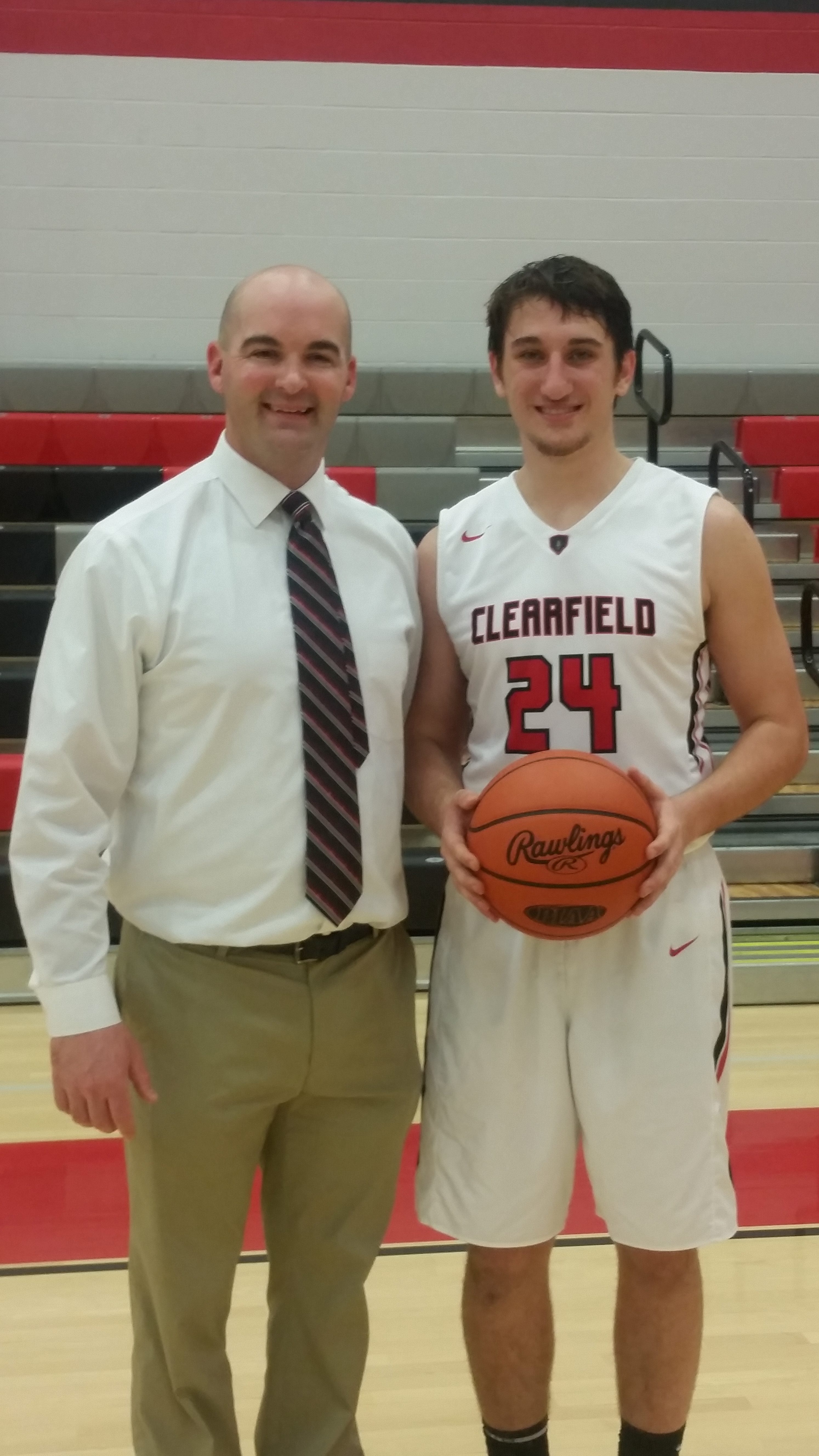 1000 point scorer Tommy Hazel and Bison Head Coach Nate Glunt (Photo by Dustin Parks)