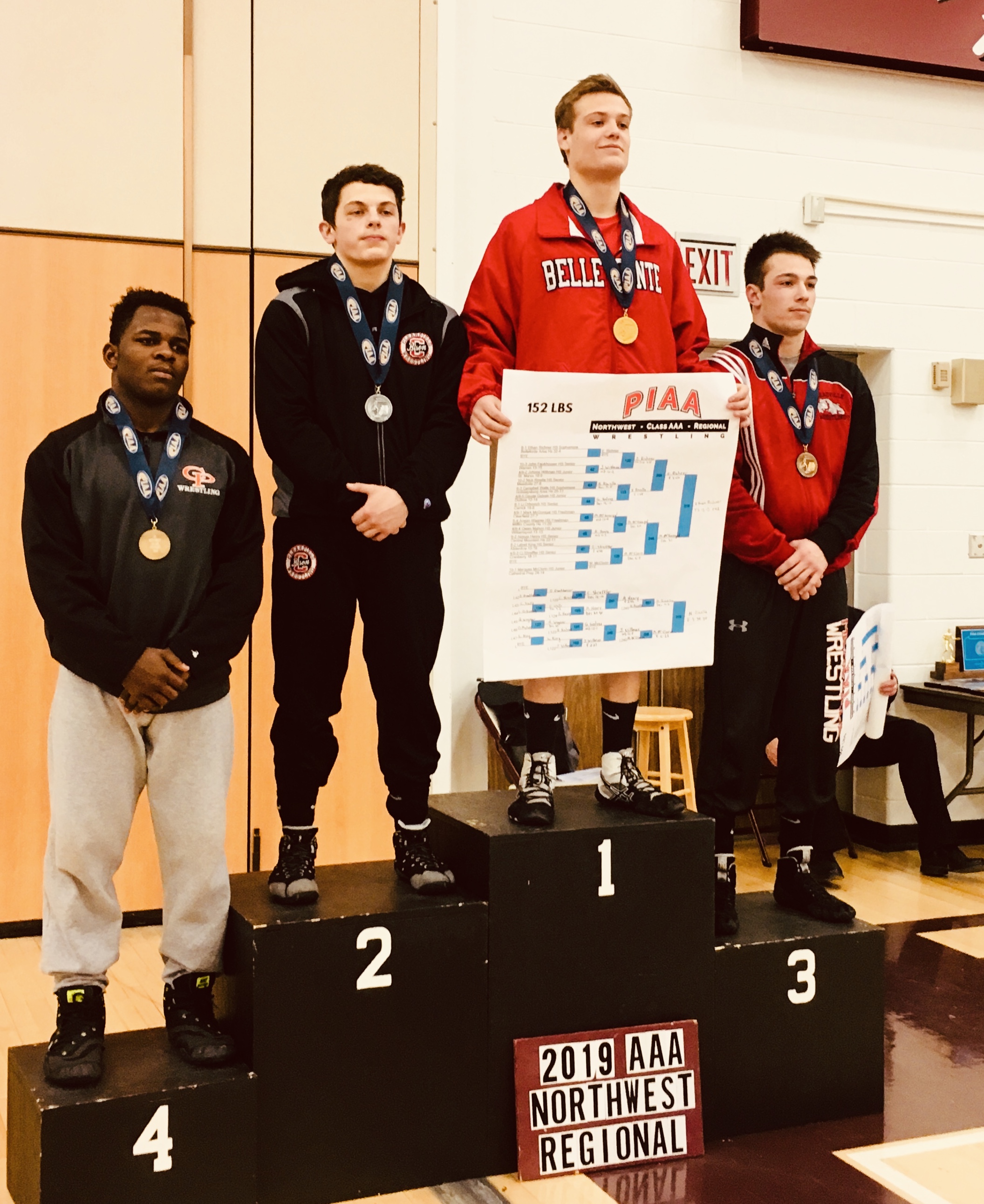 Freshman Mark McGonigal placed second at 152 pounds in the AAA NW Regional Tournament.
