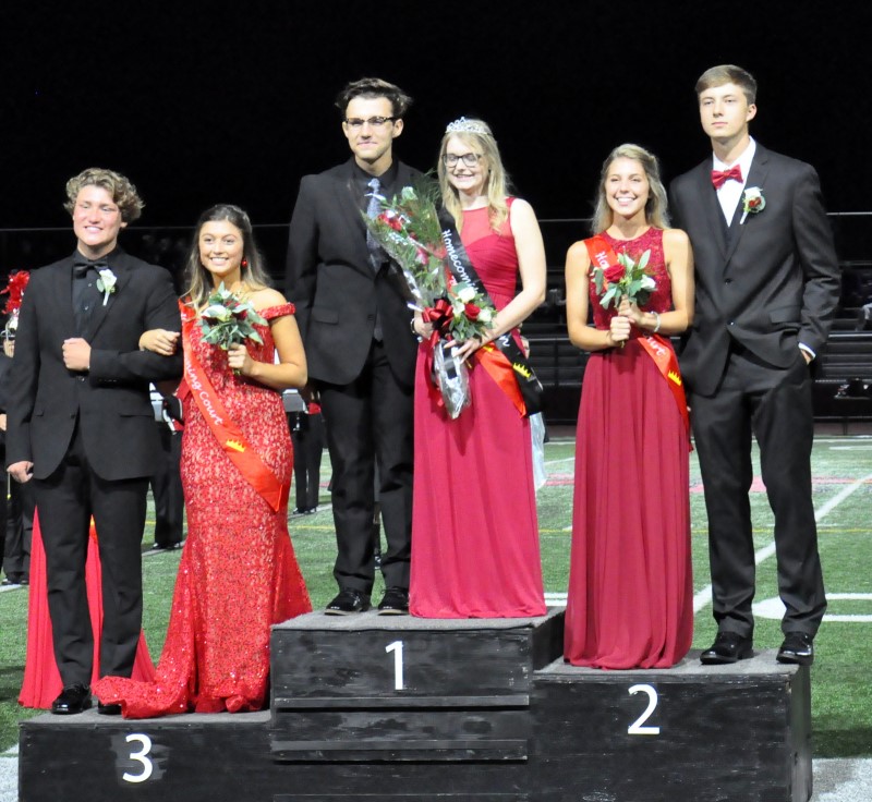 2019 Homecoming queen Kimberly Wilsoncroft is joined with first runner-up, Avry Grumblat, and second runner-up Bella Spingola