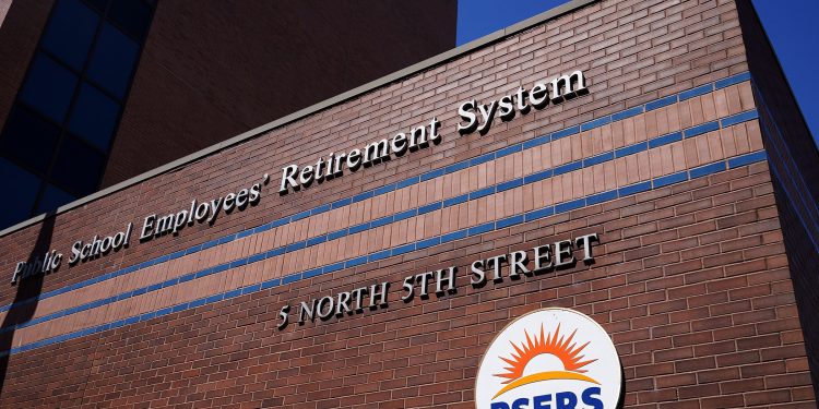 Federal agencies have been looking into PSERS' adoption of an exaggerated number for investment profits as well as the fund’s purchase of real estate near its Harrisburg offices.

TIM TAI / Philadelphia Inquirer