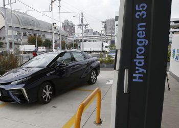 In this photo taken Nov. 17, 2014, a Toyota Motor Corp.'s new hydrogen fuel cell vehicle Mirai arrives at a charge station near Toyota's showroom in Tokyo. Arkansas, Louisiana and Oklahoma will create a regional hub for the development of clean hydrogen products. 

Shizuo Kambayashi / AP