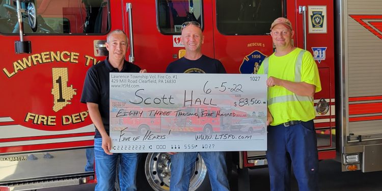 In the picture, from left to right, are: Jeremy Ruffner, Scott Hall and Randy Peacock.