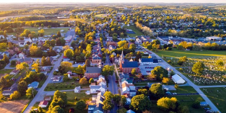 Main Street in Shrewsbury, Pennsylvania.

Jon Bilous / Shutterstock