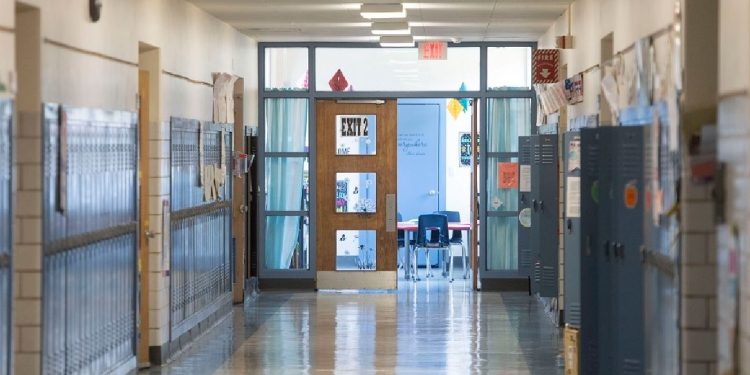 An empty hallway in Clearfield Elementary School.

Nate Smallwood / For Spotlight PA
