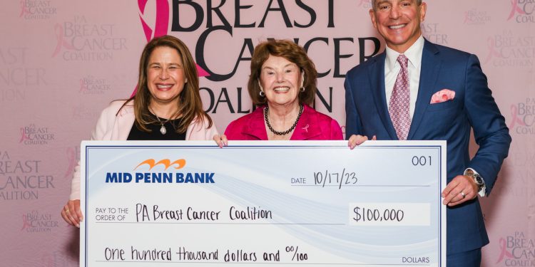 PA Breast Cancer Coalition receives a donation of $100,000 from Mid Penn Bank to continue the fight against breast cancer. Pictured, from left to right, are Pennsylvania's First Lady Lori Shapiro, PBCC President and Founder Pat Halpin-Murphy, and Mid Penn Bank President and CEO Rory Ritrievi.