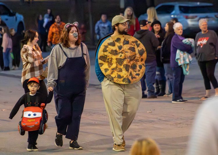 SLIDESHOW Clearfield Halloween Parade