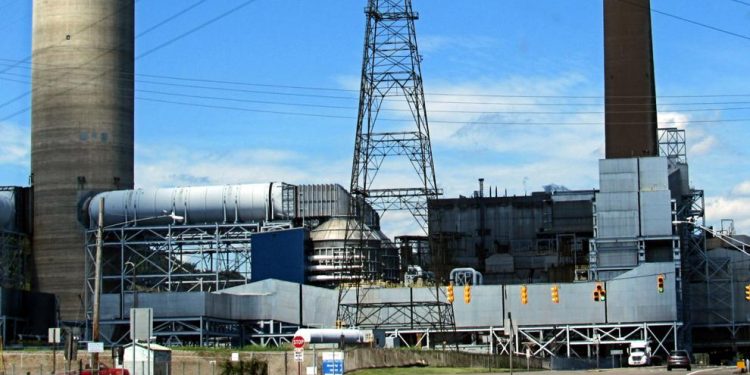 FirstEnergy's coal-fired W.H. Sammis plant is seen Aug. 24, 2016, in Stratton, Ohio.

Daniel J. Macy | Shutterstock