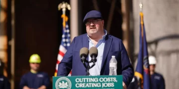 Robert Bair, president of the Pennsylvania State Building and Construction Trades, speaks in support of Gov. Josh Shapiro's carbon tax plan during a news conference on March 6, 2024, in Scranton.

Commonwealth Media Services