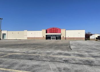 An empty mall parking lot.

Kyle Kimball | The Center Square contributor