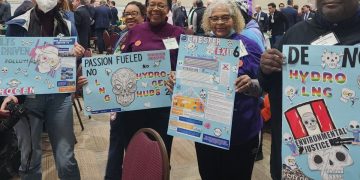 Community members at a March meeting in Philadelphia about the planned MACH2 hydrogen hub.

Courtesy of Zulene Mayfield