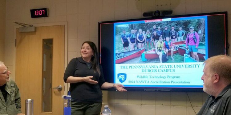 Associate teaching professor Kelly Roen makes a presentation on the value of the Penn State DuBois Wildlife Technology Program before the North American Wildlife Technology Association’s accrediting board.

Credit: Penn State