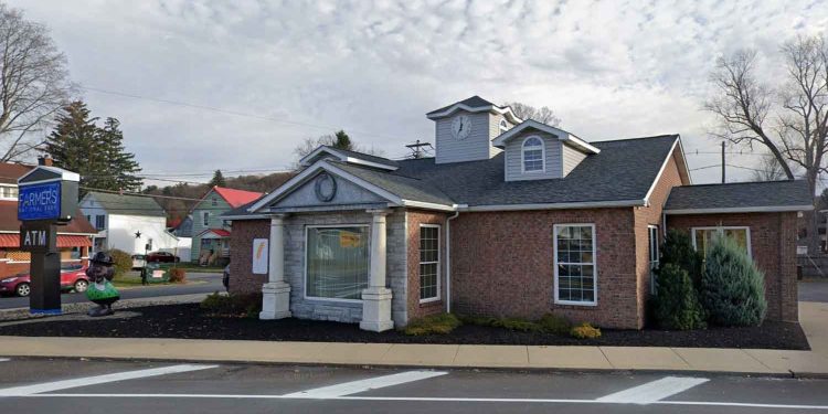 Farmer's Bank in Punxsutawney (File photo).