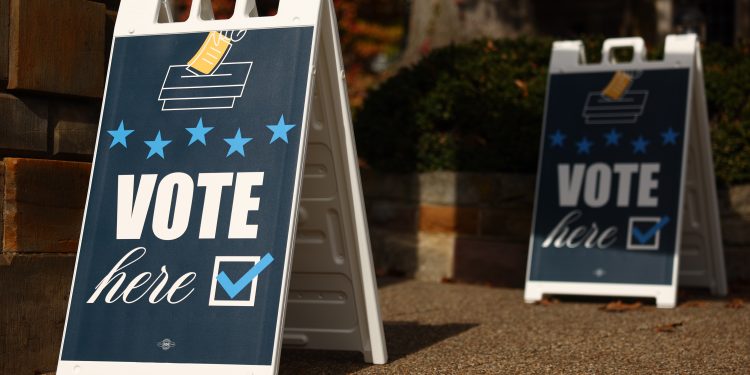 “Vote Here” signs at Temple Sinai in the Squirrel Hill neighborhood of Pittsburgh, PA, on Election Day, Nov. 5, 2024.

Jared Wickerham / For Spotlight PA