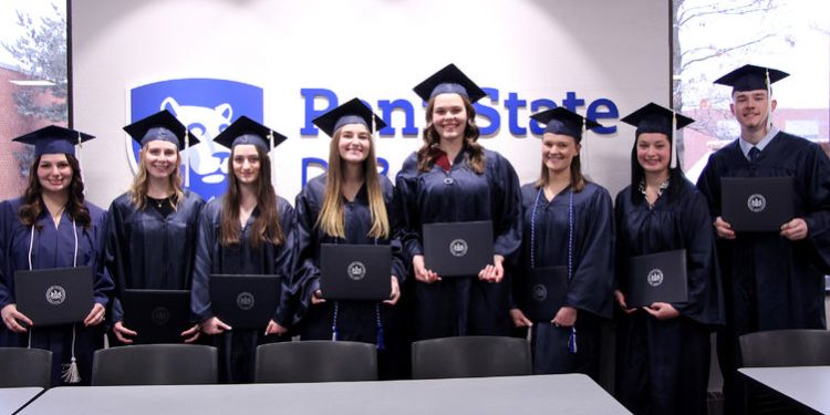 Members of the fall 2024 graduating class from Penn State DuBois come together for a group photo after the commencement celebration on Dec. 20.

Credit: Penn State